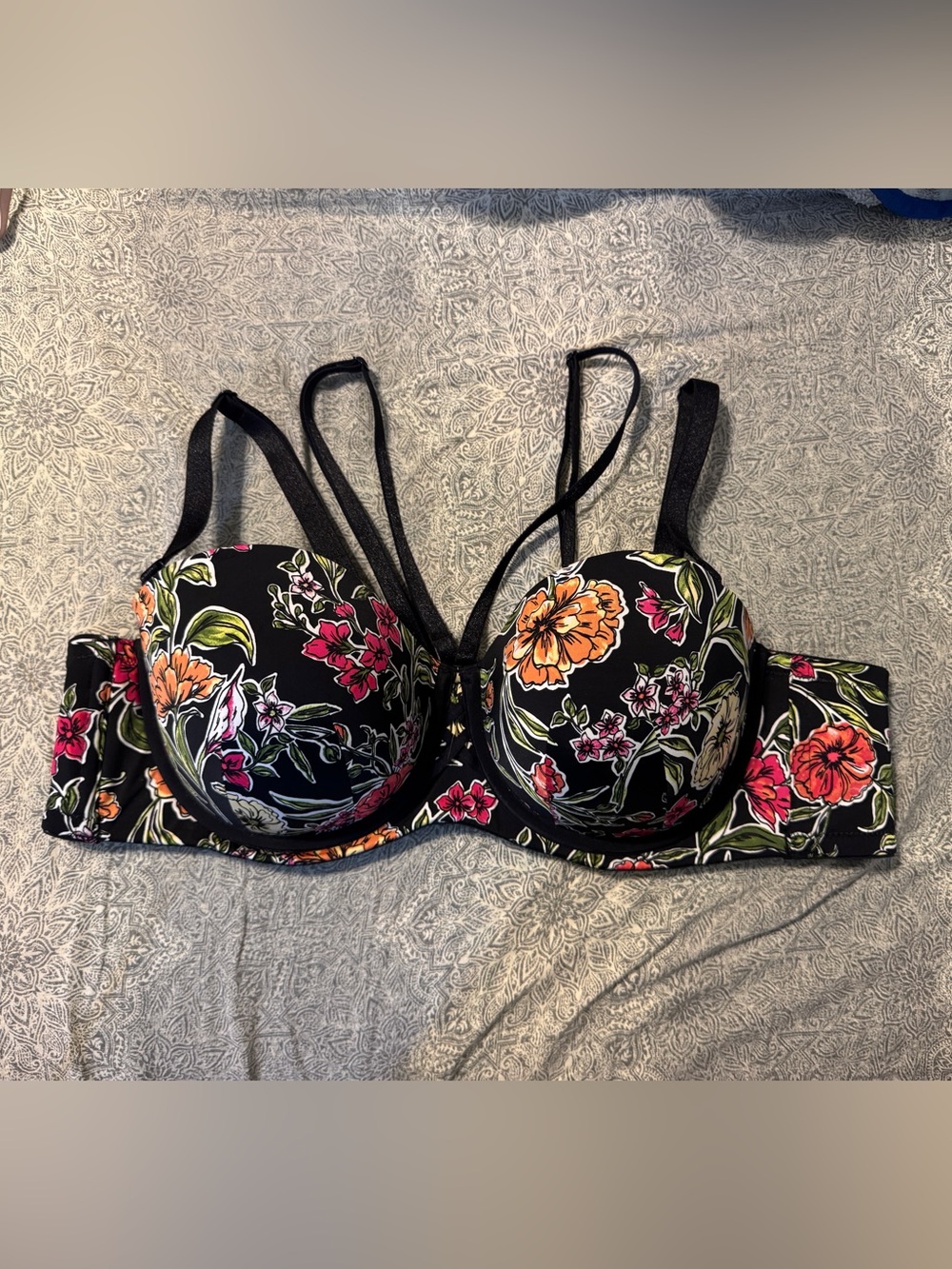 TORRID Black Bombshell Strapless Bra w/Floral Print